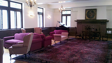 O'Connor Hall Parlor